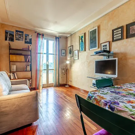 D&r - Metro Re Di Apartamento Roma